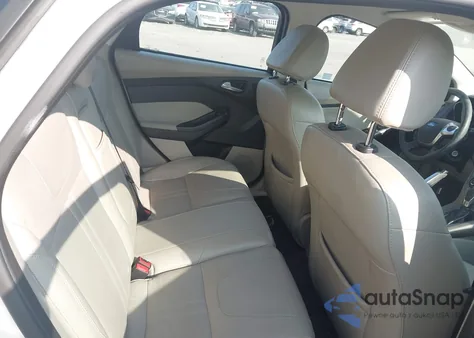 2012 Ford Focus Sel из США, поврежденный, VIN 1FAHP3H21CL479818